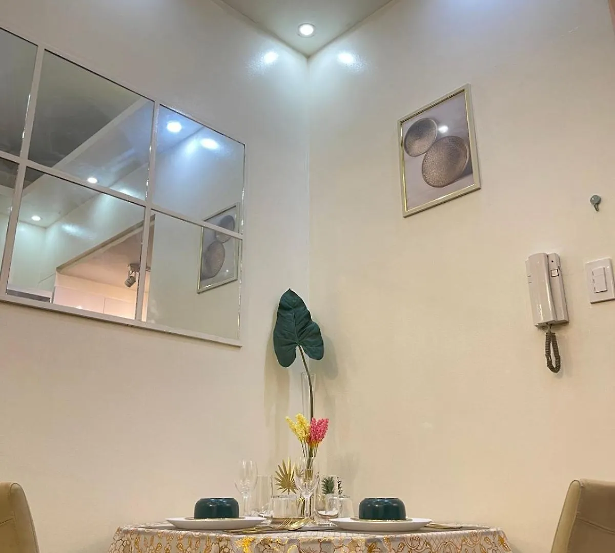 Bed & Breakfast Orchids Shore Residences Direct Pool Access Manila